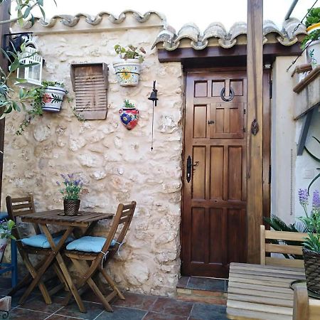 Casa Eloísa Vila Alarcón Exterior foto